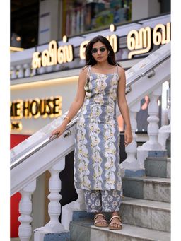 Vastara TheLabel - Grey Floral Shoulder Straps Kurta With Pant