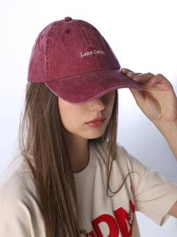 ONLY - Women's Typography Regular Fit Maroon Cap