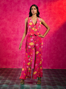 Gajra Gang - Bonjour Baegum Pink Crepe Poppy Print Reversible Waistcoat Pant Set