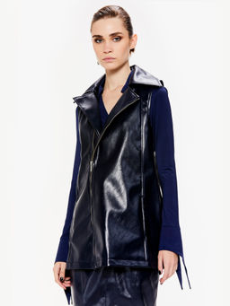 Qua - Black Solid/Plain High Neck Jacket