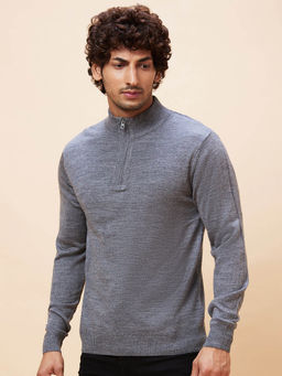 Globus - Men Grey Solid Casual Pullover Sweater