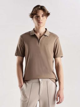Calvin Klein - Beige Solid Regular Fit Cotton Polo T Shirt