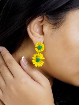 Joker and Witch - Joker & Witch Maci Yellow Petal Floral Earrings