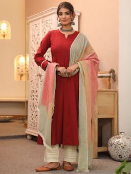 Rain & Rainbow - Women Red Kurta Pant with Dupatta