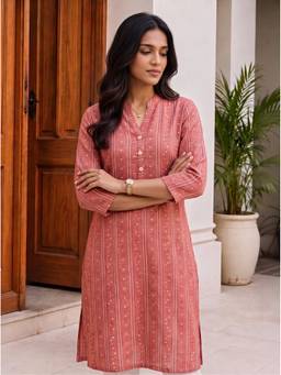 Rangita - Women Peach Printed Kurta