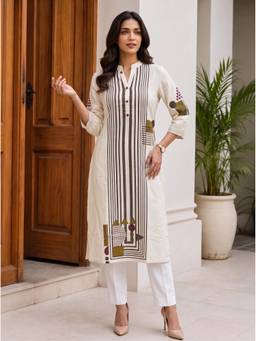 Rangita - Women Off White Cotton Printed Straight Kurta