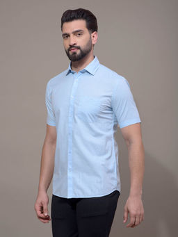CRIMSOUNE CLUB - Men Blue Vertical Stripes Shirt