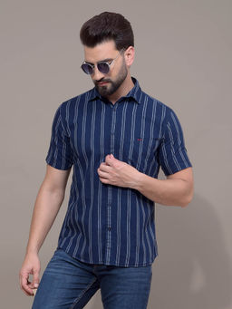 CRIMSOUNE CLUB - Men Navy Blue Vertical Stripes 100% Cotton Shirt