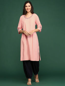 SHOWOFF - Women's Peach Solid Straight Kurta