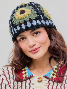 Cider - Flower Design Crochet Bucket Hat