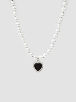 Cider - Faux Pearl Heart Pattern Necklace