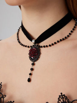Cider - Gothic Rose Design Pendant Necklace
