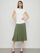 Olive color option, Currently selected