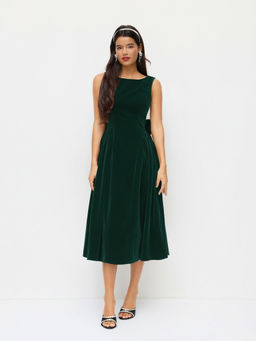 Cider - Velvet Boat Neck Bowknot Backless Midi Dress