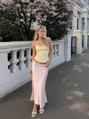 Pink color option, Currently selected