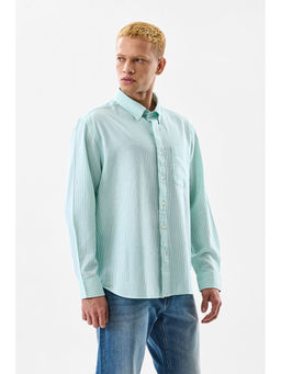 Snitch - Men Green Stripes Casual Shirt