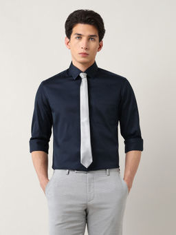 Arrow - Men Navy Blue Solid Formal Shirt