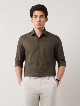 Arrow - Men Olive Solid Formal Shirt