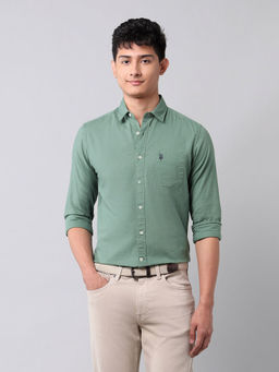 U.S. Polo Assn. Denim Co. - Men Green Solid Formal Shirt