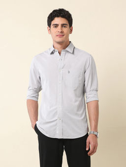 U.S. POLO ASSN. - Men Grey Solid Casual Shirt