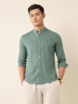 U.S. POLO ASSN. - Men Teal Solid Casual Shirt