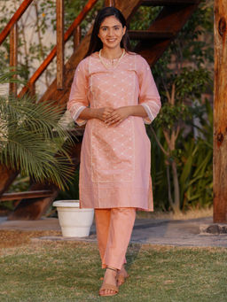 Zuri - Peach Embroidered Cotton kurta with Cotton Pant - Set of 2