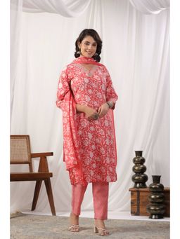 Varanga - Peach Floral Printed Kurta with Pant & Dupatta (Set of 3)