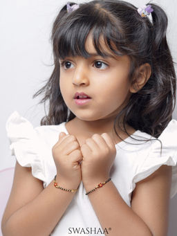 SWASHAA - Girls Twinkling Star Charm 18K Gold Plated Nazariya Bracelets