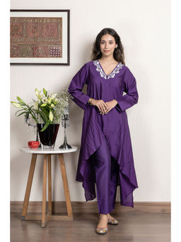 SMRITI GUPTA - Purple Embroidered Kurta with Pant (Set of 2)