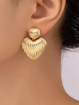 Fabula - Gold Anti Tarnish Chunky Retro Heart Shape Drop Earring