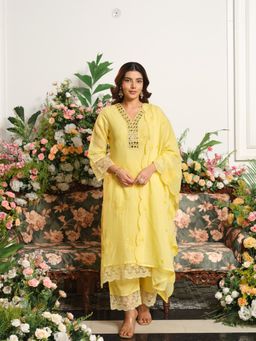 Gahan - Yellow V-Neck Kurta and Pant with Mirror Work