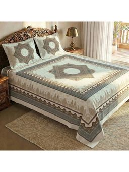 Story@Home - 240 Tc Super Soft Microfiber King Size Bedsheet with Pillow Covers