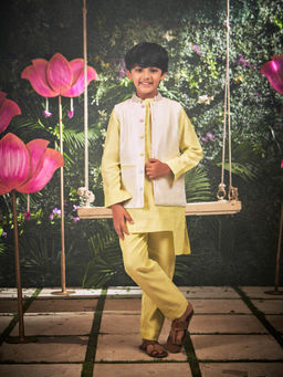 Little Luxury - Love & Lemon Kurta Pyjama Bandi (Set of 3)