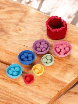 LITTLE GINNIE - Nesting Ball Game with Potli Soft Toy