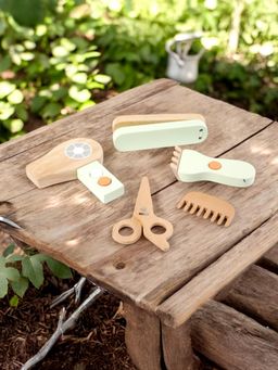 LITTLE GINNIE - Groom and Glam Kit