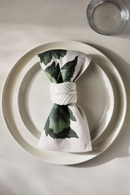 H&M - 4-Pack Napkins