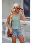 Green color option, Sold out, Currently selected
