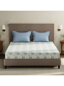 Layers - Forever 100% Cotton 120 TC Blue Floral King Bedsheet with 2 Pillow Covers