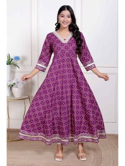 Doriyaan - women cotton Magenta Gota lace and Embroidered Anarkali Kurta