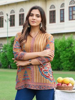KAFTANIZE - Brown Color Short Print Kurti