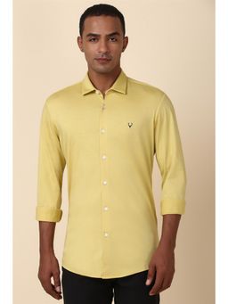 Allen Solly - Men Yellow Solid Full Sleeves Slim Fit Casual Shirt