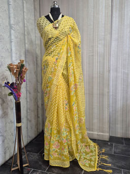 Akhilam - Women Yellow Brasso Saree with Unstitched Blouse