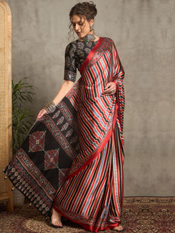 Akhilam - Women Maroon Crepe Saree with Unstitched Blouse