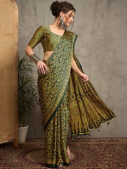 Akhilam - Women Green Crepe Saree with Unstitched Blouse
