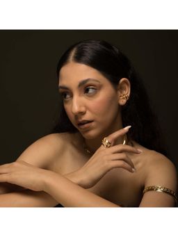 She Ela Jewel - Bold Molten Gold Ring