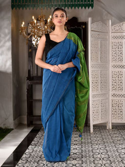 CHARUKRITI - Blue Cotton Handwoven Saree With Zari In Pallu Unstitched Blouse Piece