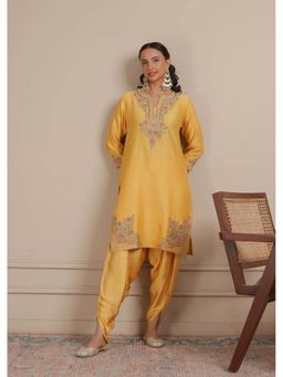 NEMAANI - Yellow Kurta with Dhoti Pant (Set of 2)