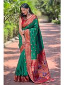 Green color option, Sold out, Currently selected