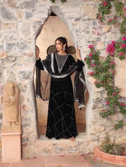 Ajiesh Oberoi - Black Sharara with Kurta and Dupatta (Set of 3)