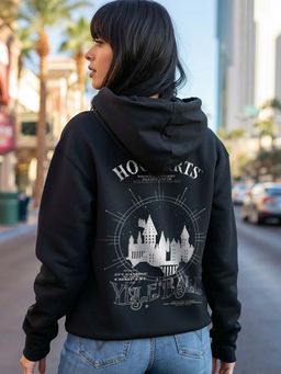 Bewakoof - Official Harry Potter Women's Black Welcome Home Graphic Printed Oversized Hoodies
